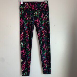 Fabletics Multicolor Chroma Salar Printed PowerHold® Legging